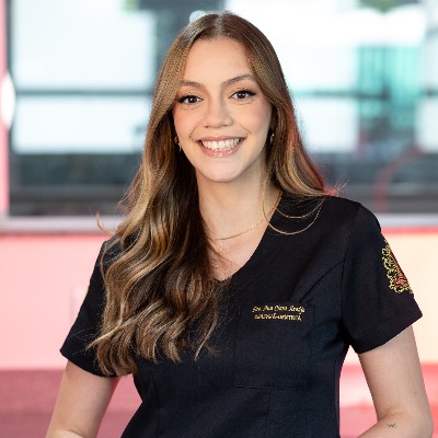Ana Clara Araújo, cirurgiã dentista